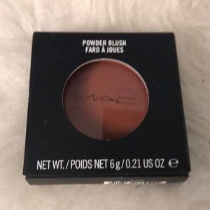 🔥🔥Mac Powder Blush🔥🔥Raizin shade